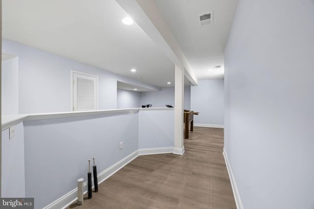 25785 FLYAWAY, Chantilly, VA 20152