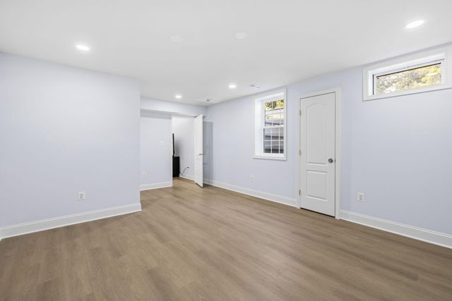25785 FLYAWAY, Chantilly, VA 20152