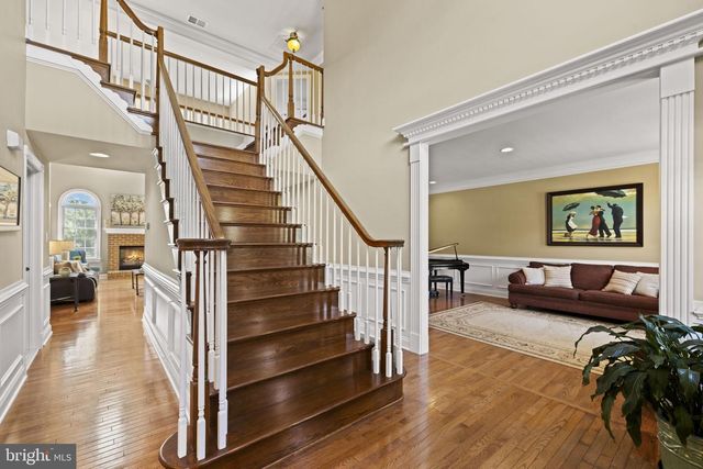 25785 FLYAWAY, Chantilly, VA 20152