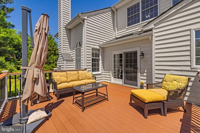 25785 FLYAWAY, Chantilly, VA 20152