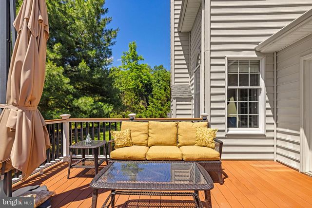 25785 FLYAWAY, Chantilly, VA 20152