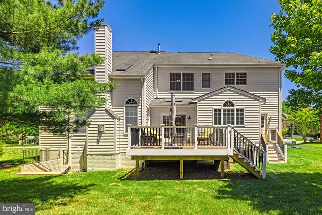 25785 FLYAWAY, Chantilly, VA 20152