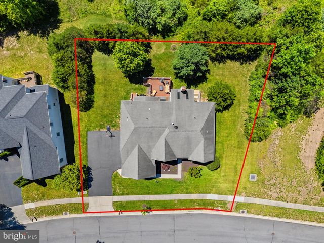 25785 FLYAWAY, Chantilly, VA 20152