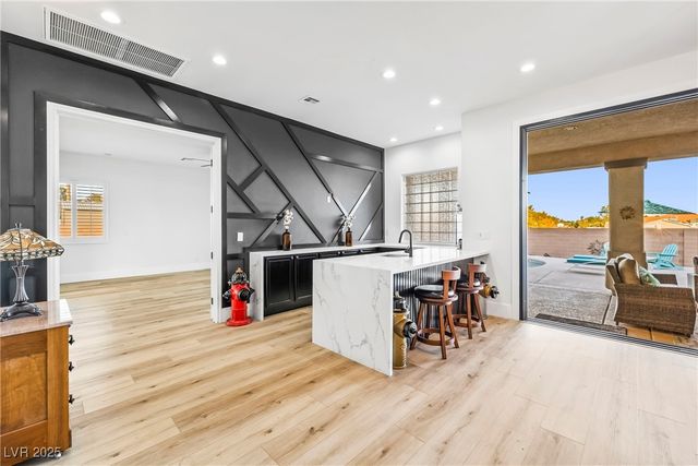 7580 Prancing Pony Court, Las Vegas, NV 89131