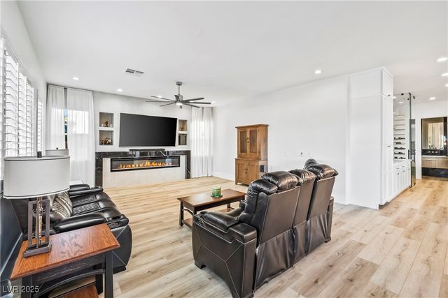 7580 Prancing Pony Court, Las Vegas, NV 89131