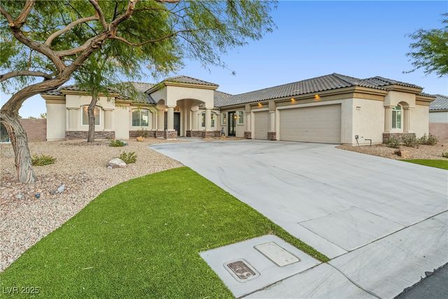 7580 Prancing Pony Court, Las Vegas, NV 89131