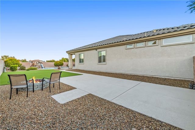 7580 Prancing Pony Court, Las Vegas, NV 89131