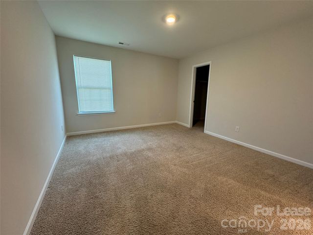 6424 Ellimar Field Lane, Charlotte, NC 28215