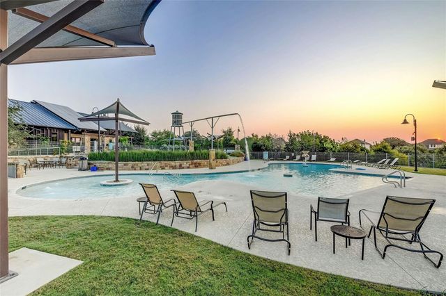 129 Saturnia DR, Georgetown, TX 78628