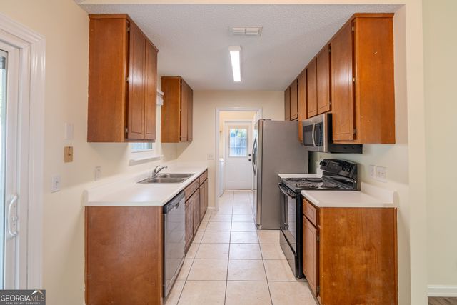 404 Potomac Court, St. Marys, GA 31558