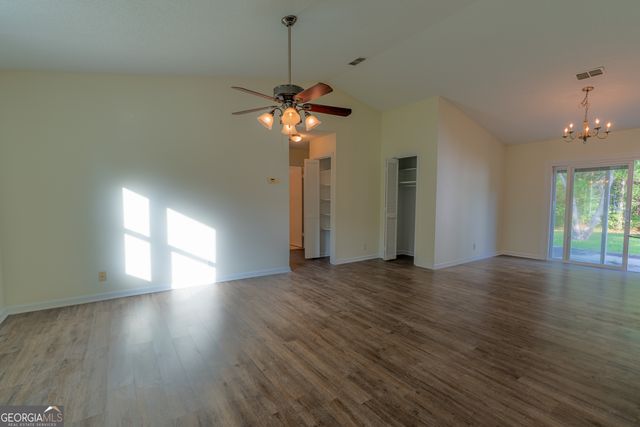 404 Potomac Court, St. Marys, GA 31558