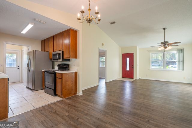 404 Potomac Court, St. Marys, GA 31558