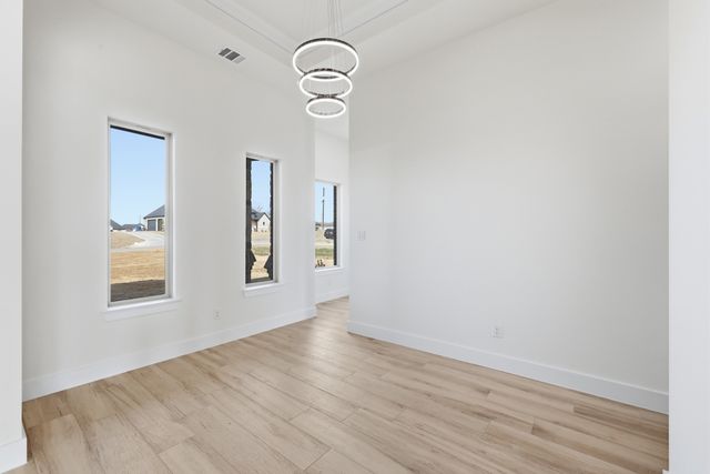 150 Briar Patch Road, Boyd, TX 76023