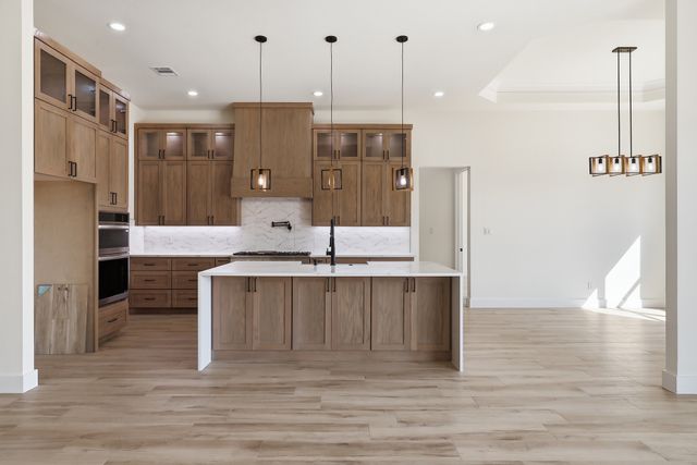 150 Briar Patch Road, Boyd, TX 76023