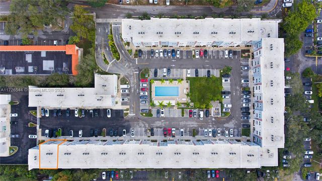 2555 NE 193rd St 2102, Miami, FL 33180