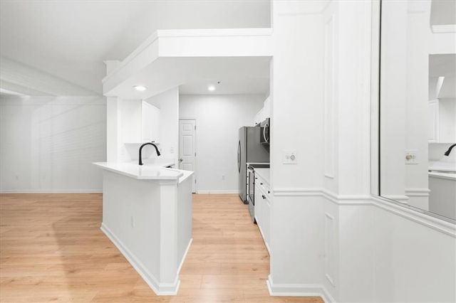 1217 Whitshire Way, Alpharetta, GA 30004
