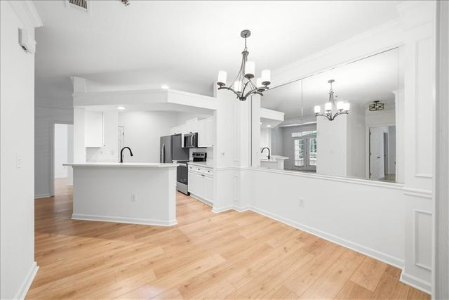1217 Whitshire Way, Alpharetta, GA 30004