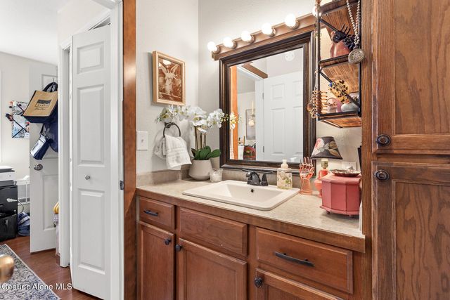 203 E Homestead Ave, Coeur D'alene, ID 83814