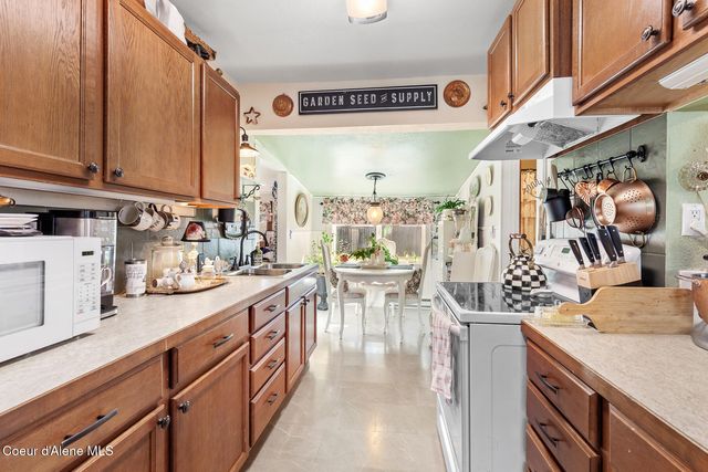 203 E Homestead Ave, Coeur D'alene, ID 83814