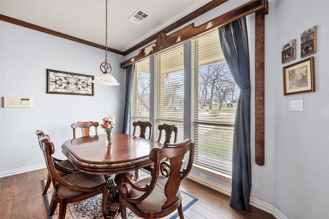 6501 Gehrig Circle, Burleson, TX 76028