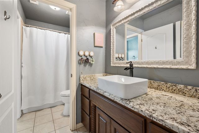 6501 Gehrig Circle, Burleson, TX 76028