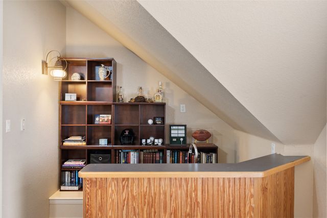 6501 Gehrig Circle, Burleson, TX 76028