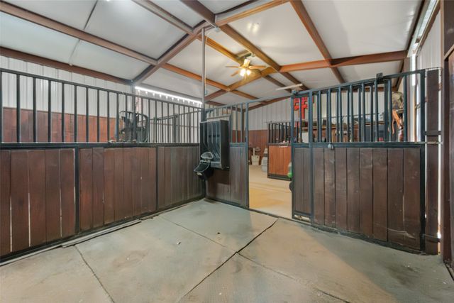 6501 Gehrig Circle, Burleson, TX 76028