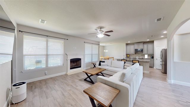 5205 Shelter Point Court, Mansfield, TX 76063