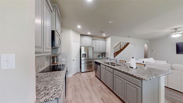 5205 Shelter Point Court, Mansfield, TX 76063