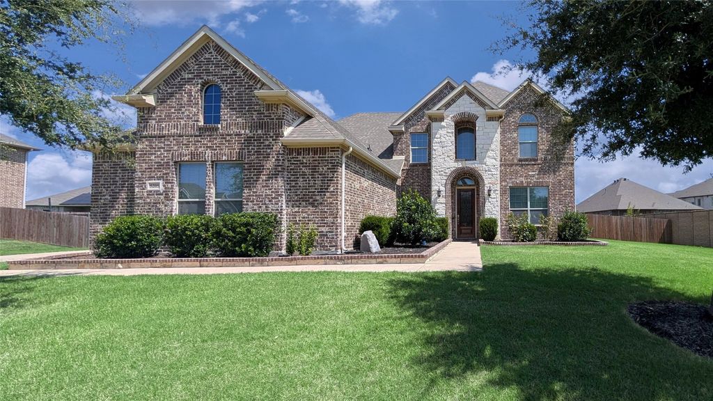 5205 Shelter Point Court, Mansfield, TX 76063