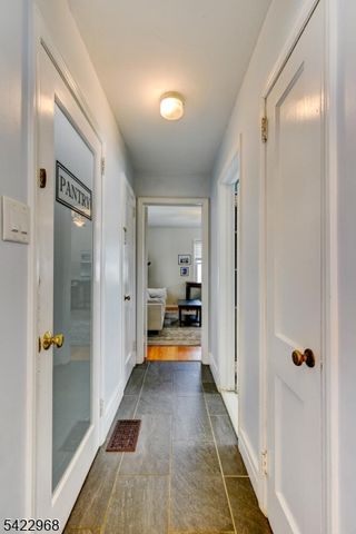 425 Bartine St, Somerville Boro, NJ 08876