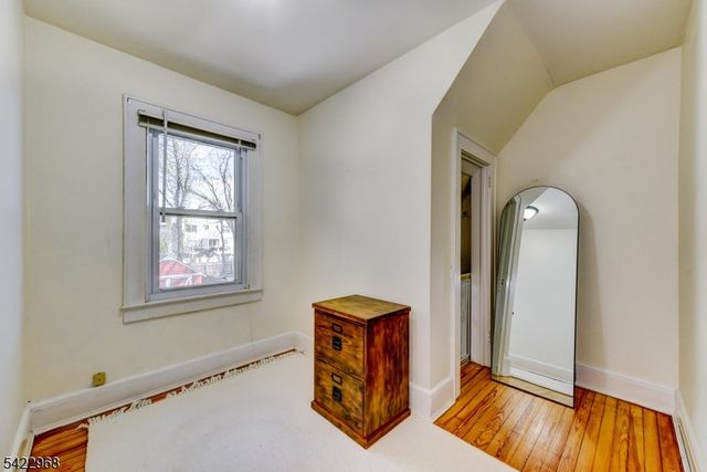 425 Bartine St, Somerville Boro, NJ 08876