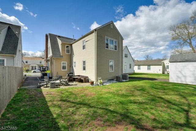 425 Bartine St, Somerville Boro, NJ 08876