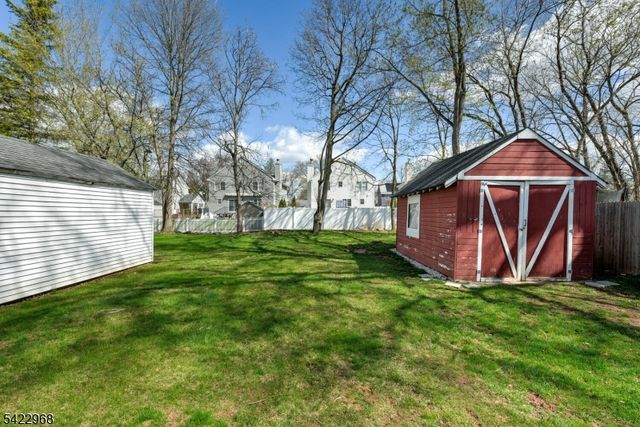 425 Bartine St, Somerville Boro, NJ 08876