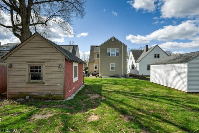 425 Bartine St, Somerville Boro, NJ 08876