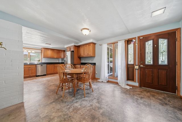20 Wildes Rd, Chelmsford, MA 01824