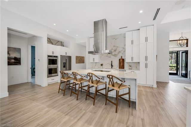 12 35th AVE NW, Naples, FL 34120