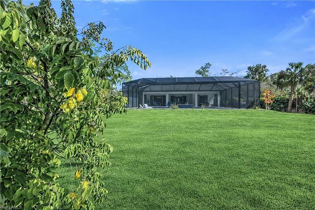 12 35th AVE NW, Naples, FL 34120