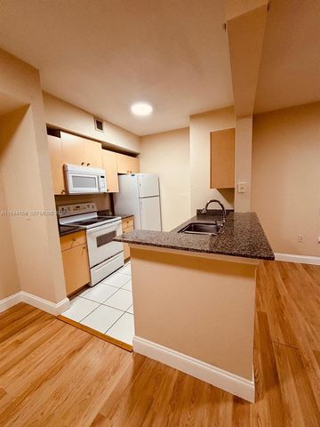 2548 Centergate Dr 203, Miramar, FL 33025