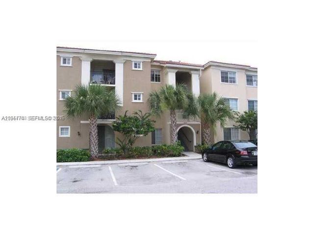 2548 Centergate Dr 203, Miramar, FL 33025