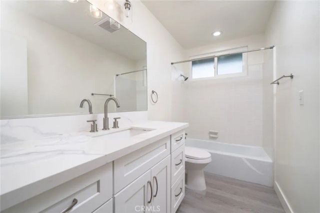 1032 E Juanita, Glendora, CA 91740