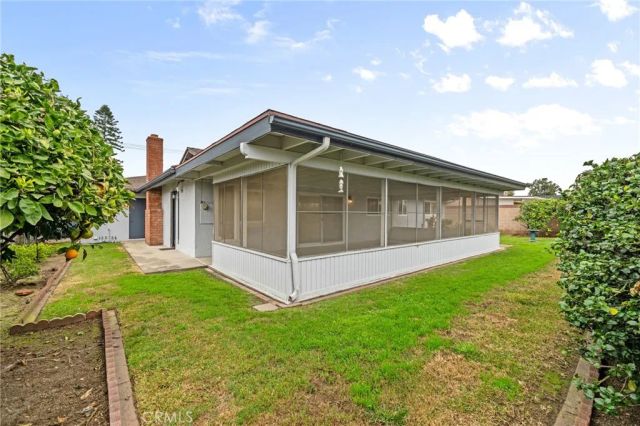 1032 E Juanita, Glendora, CA 91740