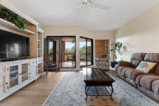 13 Harbourside Ln Apt 7154, Hilton Head Island, SC 29928