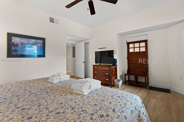 13 Harbourside Ln Apt 7154, Hilton Head Island, SC 29928