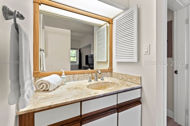 13 Harbourside Ln Apt 7154, Hilton Head Island, SC 29928