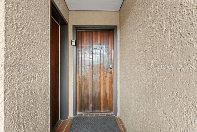 13 Harbourside Ln Apt 7154, Hilton Head Island, SC 29928