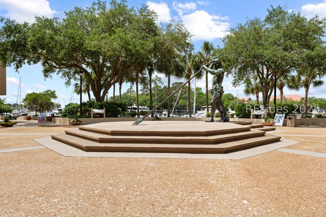 13 Harbourside Ln Apt 7154, Hilton Head Island, SC 29928