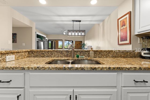 13 Harbourside Ln Apt 7154, Hilton Head Island, SC 29928