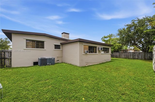 20525 Jacaranda Rd, Cutler Bay, FL 33189