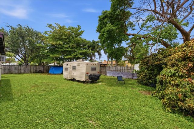 20525 Jacaranda Rd, Cutler Bay, FL 33189